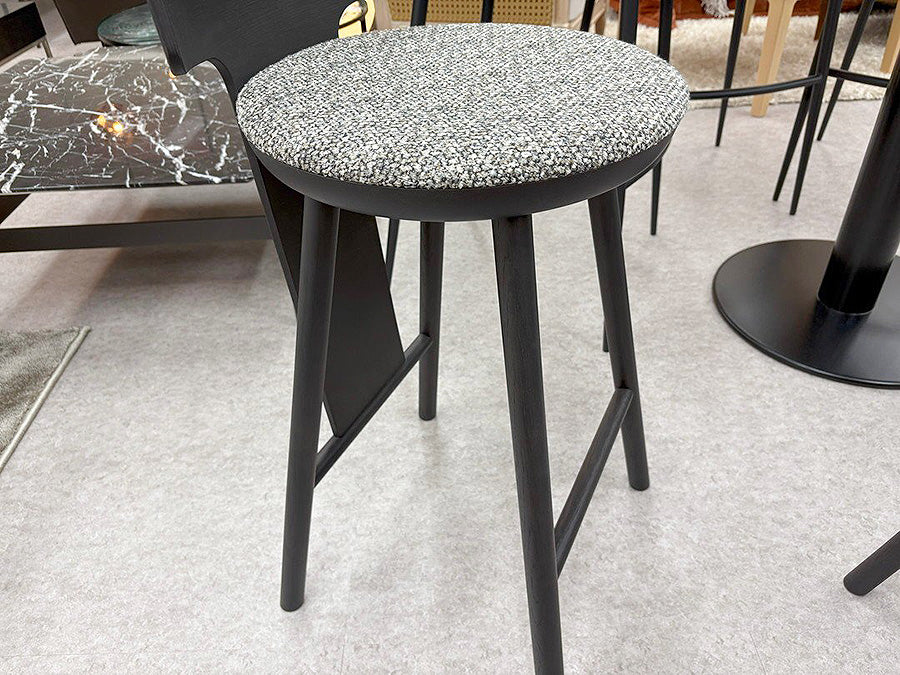 28905■Arflex アルフレックス PINNA ハイチェア（BK） W420×H820■展示品/中古品